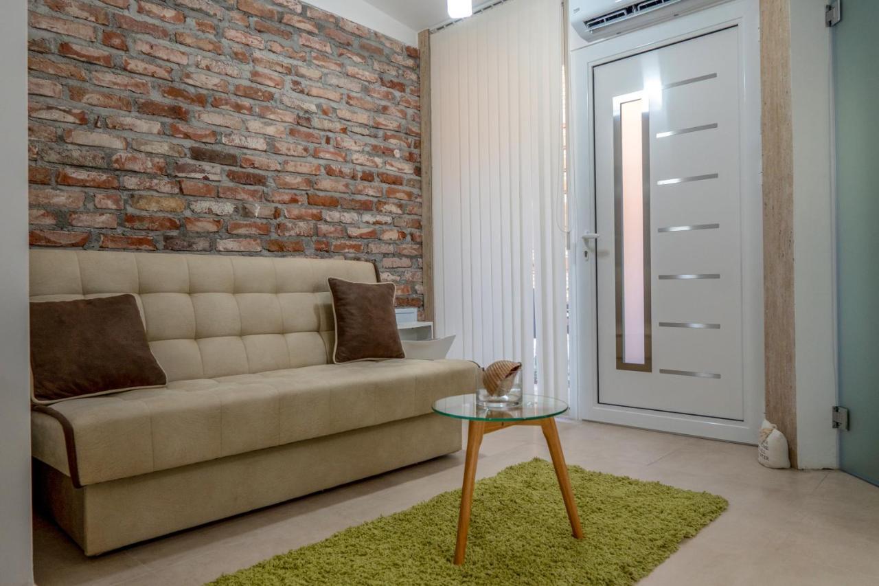 Prestige Apartments Ni Exterior foto